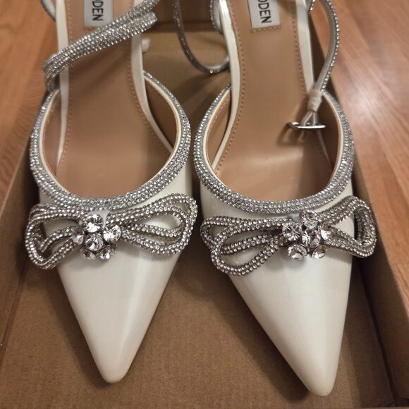 VIABLE WHITE RHINESTONE HEELS BY STEVE MADDEN - Picture 4 of 4